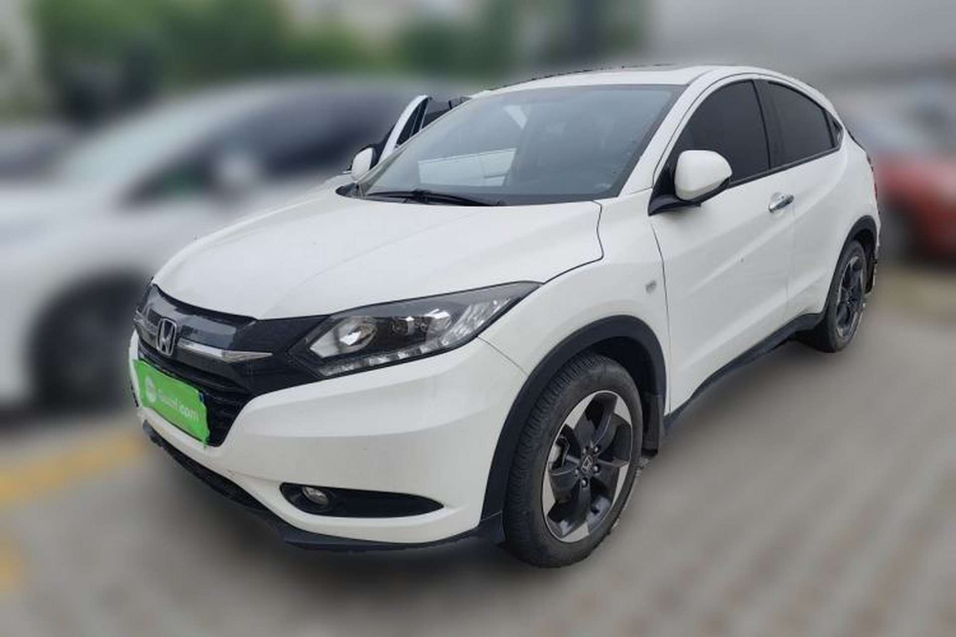 Used Honda Vezel 2017 1.8L CVT Front-Wheel Drive Pioneer Edition Front Left 45 Deg