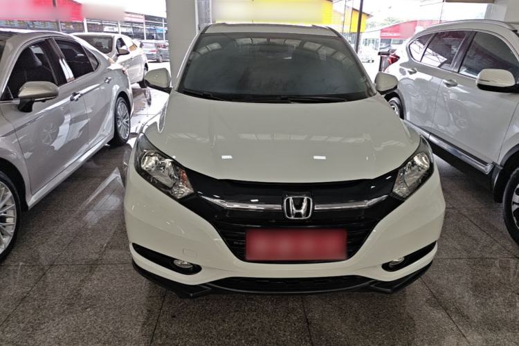 Used Honda Vezel 2017 1.5L CVT 2WD Comfort Model Front
