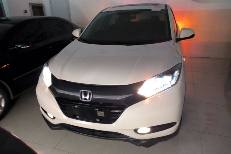 Used Honda Vezel 2017 1.8L CVT Front-Wheel Drive Pioneer Edition Front