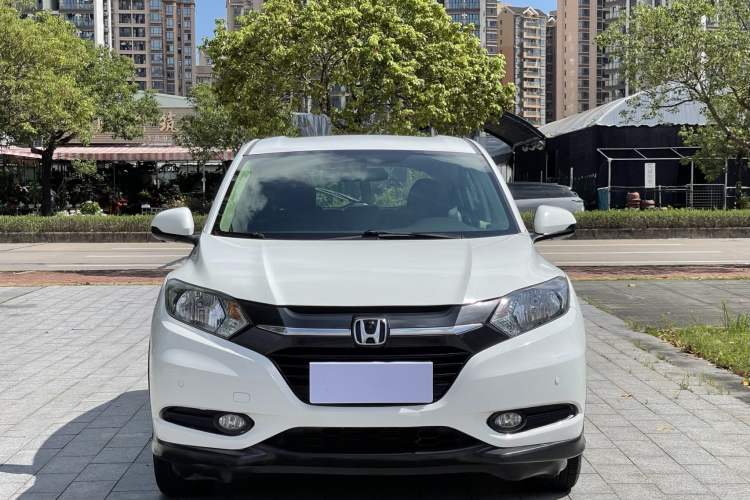 Used Honda Vezel 2017 1.5L CVT 2WD Comfort Model Front