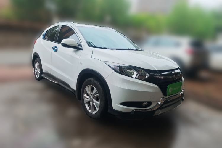 Used Honda Vezel 2017 1.5L CVT 2WD Comfort Model Front Right 45 Deg