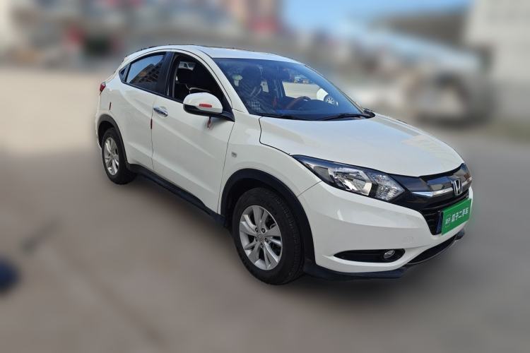 Used Honda Vezel 2017 1.5L CVT 2WD Comfort Model Front Right 45 Deg