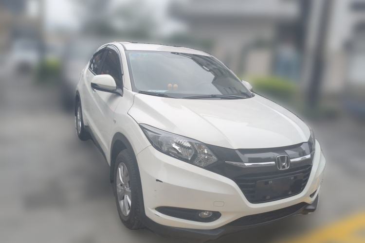 Used Honda Vezel 2017 1.5L CVT 2WD Comfort Model Front Right 45 Deg