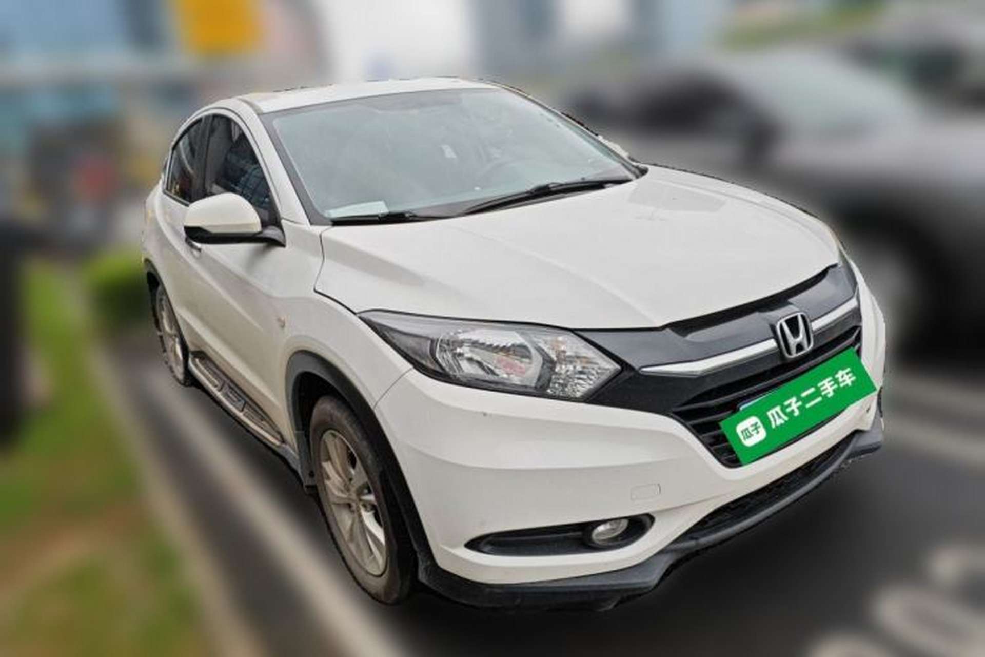 Used Honda Vezel 2017 1.5L CVT 2WD Comfort Model Front Right 45 Deg