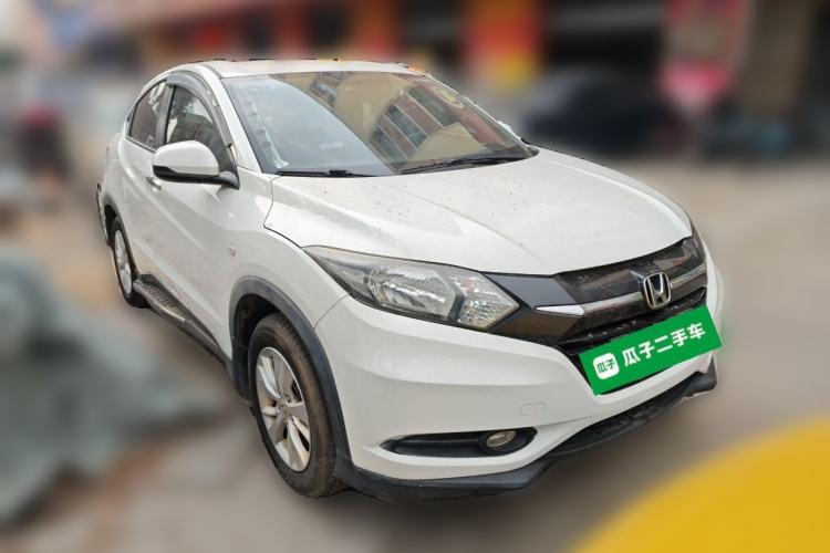 Used Honda Vezel 2017 1.5L CVT 2WD Comfort Model Front Right 45 Deg