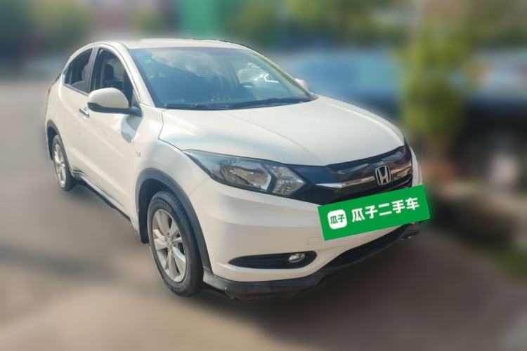 Used Honda Vezel 2017 1.5L CVT 2WD Comfort Model Front Right 45 Deg