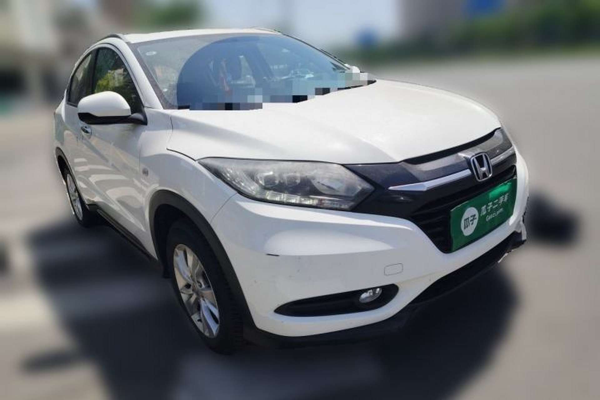 Used Honda Vezel 2017 1.5L CVT 2WD Comfort Model Front Right 45 Deg