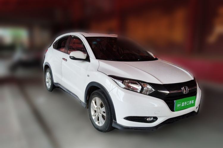 Used Honda Vezel 2017 1.8L CVT 2WD Elite Model Front Right 45 Deg