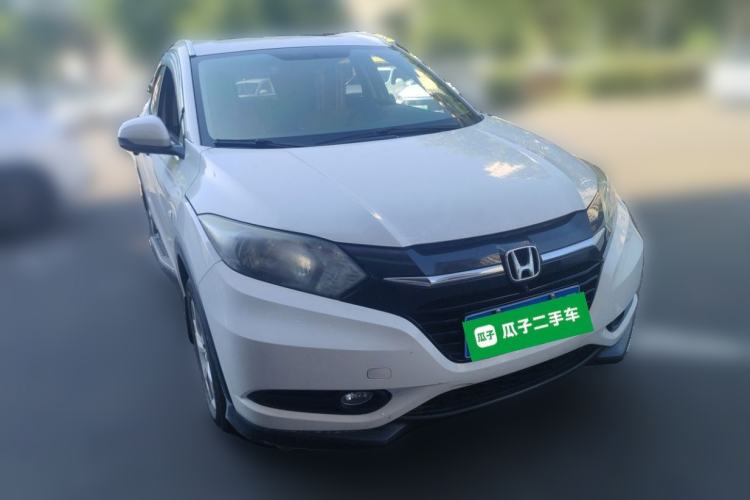 Used Honda Vezel 2017 1.5L CVT 2WD Comfort Model Front Right 45 Deg