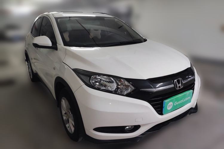 Used Honda Vezel 2017 1.5L CVT 2WD Comfort Model Front Right 45 Deg