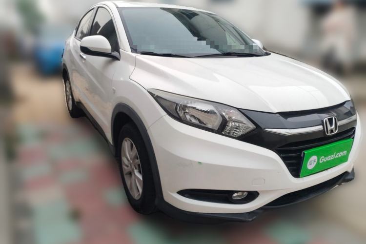 Used Honda Vezel 2017 1.5L CVT 2WD Comfort Model Front Right 45 Deg