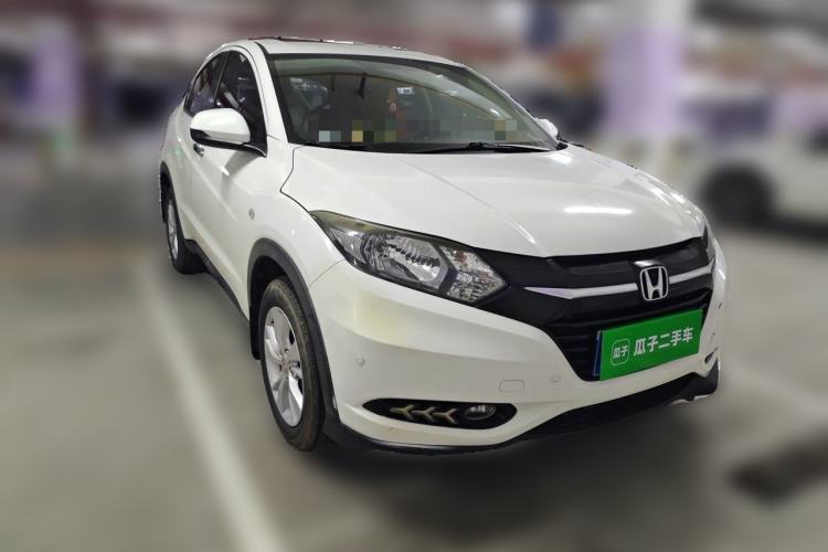 Used Honda Vezel 2017 1.5L CVT 2WD Comfort Model Front Right 45 Deg