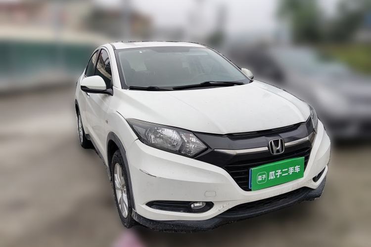 Used Honda Vezel 2017 1.5L CVT 2WD Comfort Model Front Right 45 Deg
