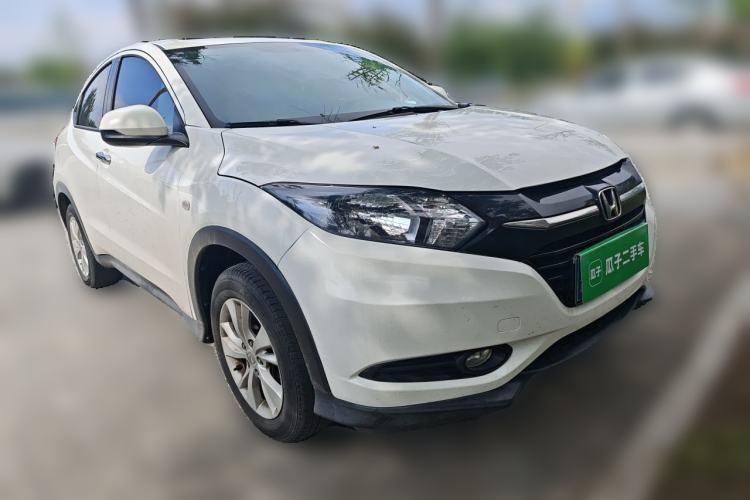 Used Honda Vezel 2017 1.5L CVT 2WD Comfort Model Front Right 45 Deg