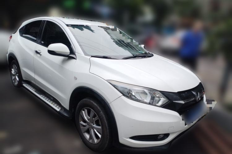 Used Honda Vezel 2017 1.5L CVT 2WD Comfort Model Front Right 45 Deg