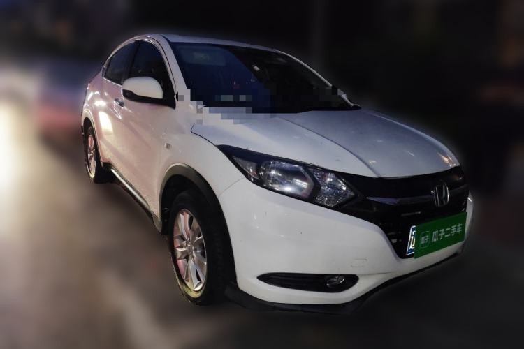 Used Honda Vezel 2017 1.5L CVT 2WD Comfort Model Front Right 45 Deg