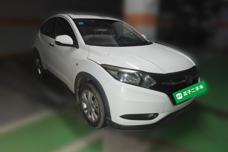Used Honda Vezel 2017 1.5L CVT 2WD Comfort Model Front Right 45 Deg
