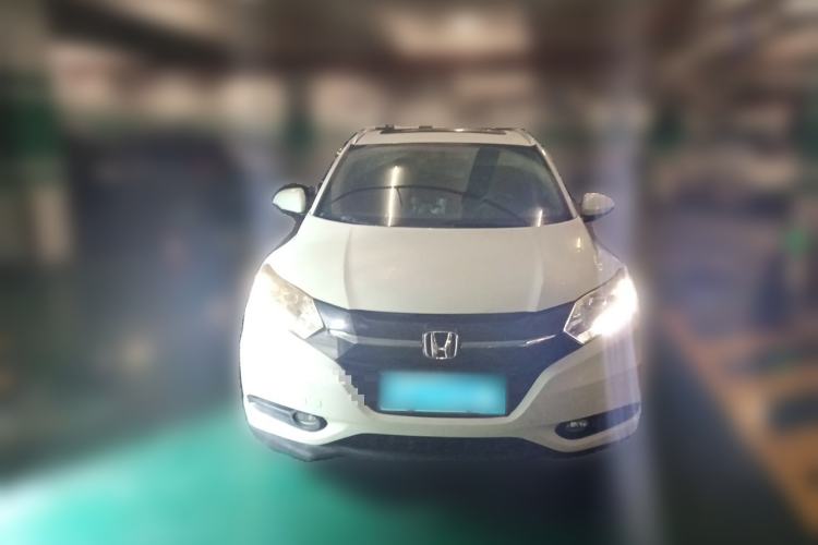 Used Honda Vezel 2017 1.8L CVT Front-Wheel Drive Pioneer Edition Front