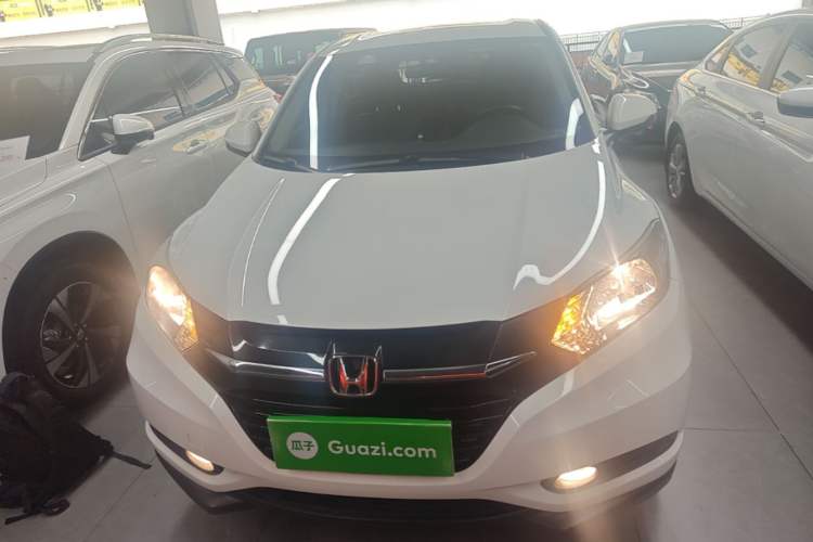 Used Honda Vezel 2017 1.5L CVT 2WD Comfort Model Front