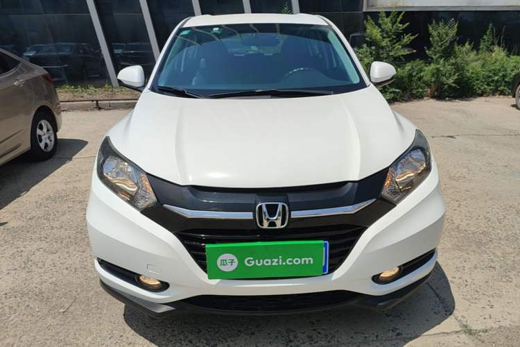 Used Honda Vezel 2017 1.5L CVT 2WD Comfort Model Front