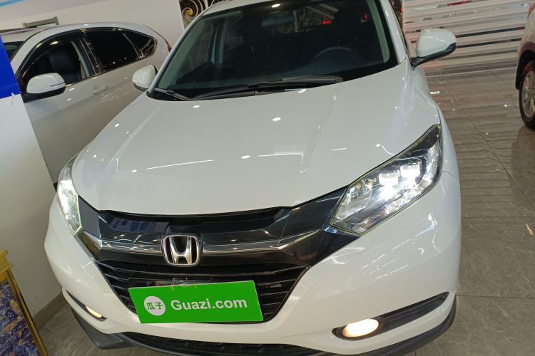 Used Honda Vezel 2017 1.8L CVT Front-Wheel Drive Pioneer Edition Front
