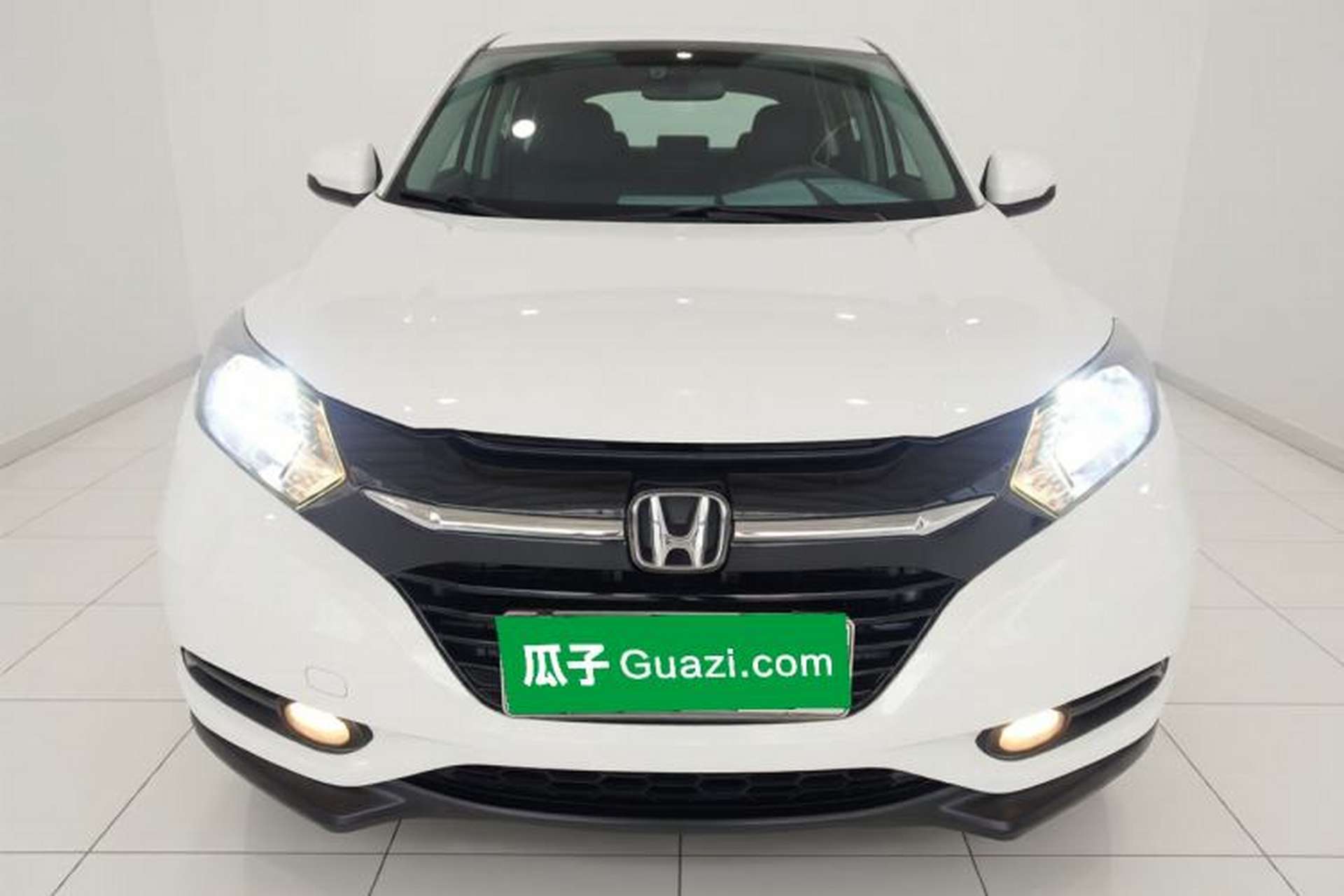 Used Honda Vezel 2017 1.5L CVT 2WD Comfort Model Front
