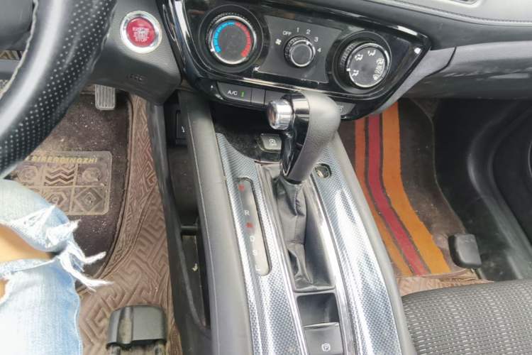 Used Honda Vezel 2017 1.8L CVT Front-Wheel Drive Pioneer Edition Gear Lever