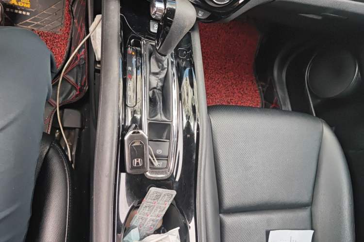 Used Honda Vezel 2017 1.8L CVT Front-Wheel Drive Pioneer Edition Gear Lever