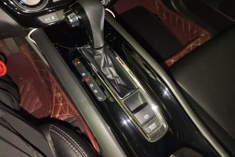 Used Honda Vezel 2017 1.5L CVT 2WD Comfort Model Gear Lever