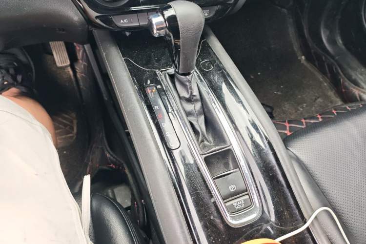 Used Honda Vezel 2017 1.5L CVT 2WD Comfort Model Gear Lever