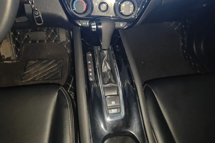 Used Honda Vezel 2017 1.5L CVT 2WD Comfort Model Gear Lever