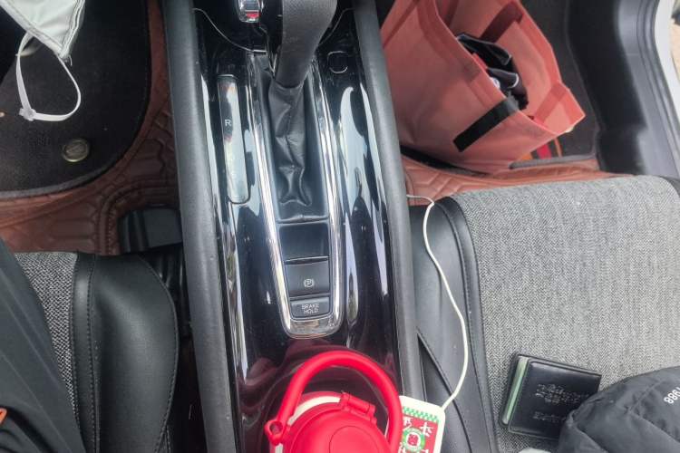Used Honda Vezel 2017 1.8L CVT Front-Wheel Drive Pioneer Edition Gear Lever