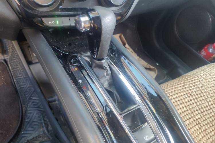 Used Honda Vezel 2017 1.5L CVT 2WD Comfort Model Gear Lever