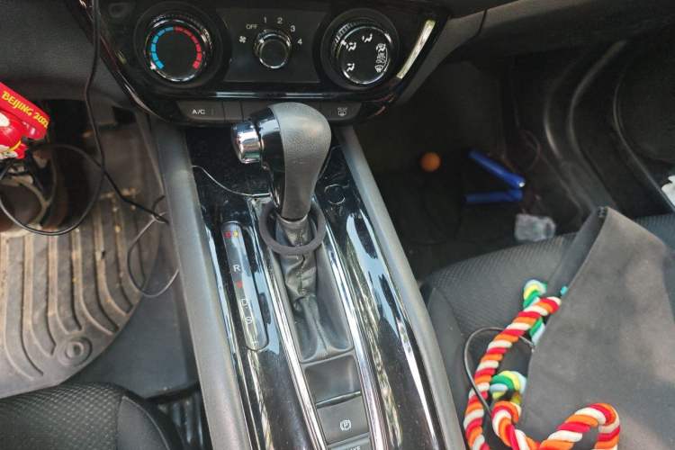 Used Honda Vezel 2017 1.5L CVT 2WD Comfort Model Gear Lever