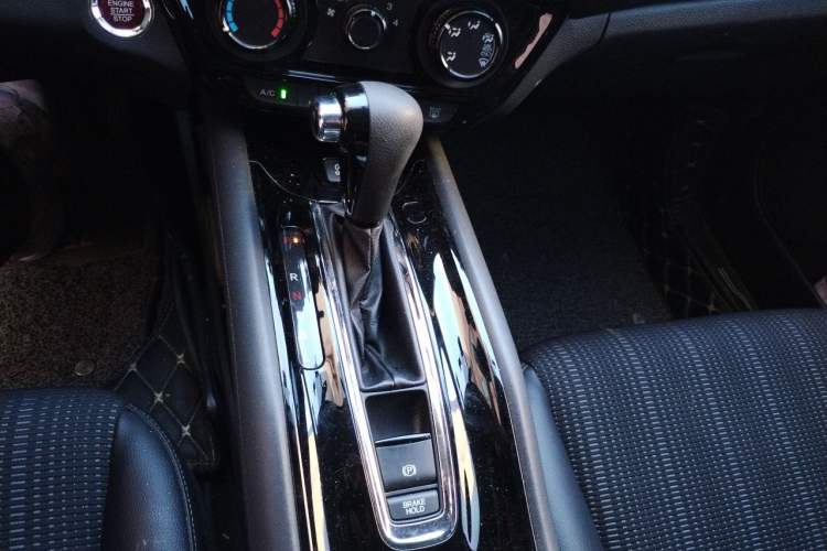 Used Honda Vezel 2017 1.8L CVT Front-Wheel Drive Pioneer Edition Gear Lever