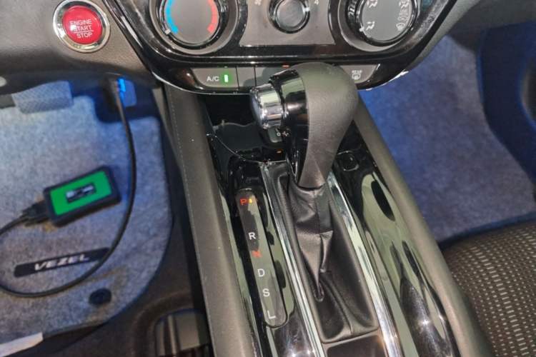 Used Honda Vezel 2017 1.8L CVT Front-Wheel Drive Pioneer Edition Gear Lever