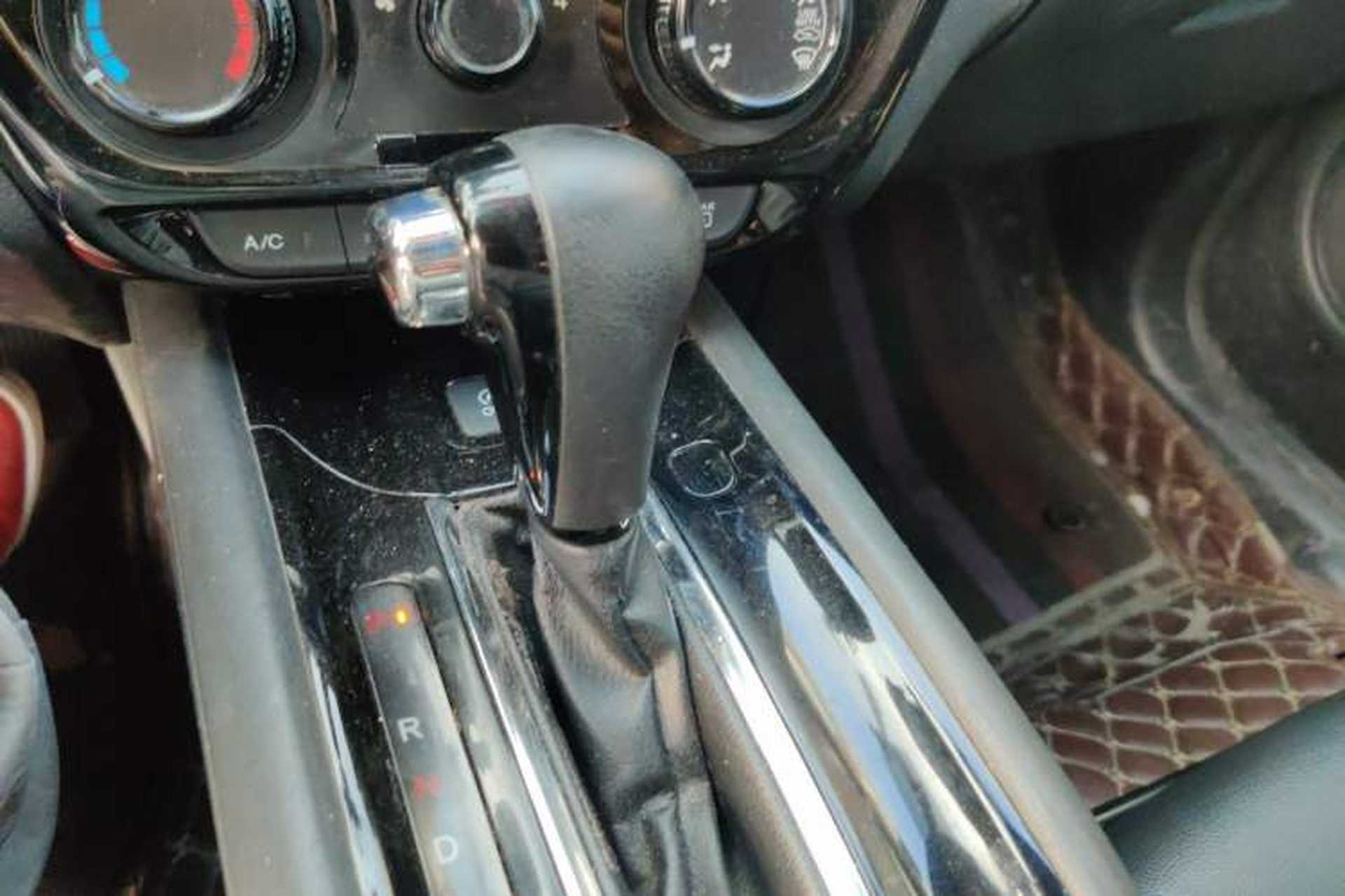 Used Honda Vezel 2017 1.8L CVT Front-Wheel Drive Pioneer Edition Gear Lever