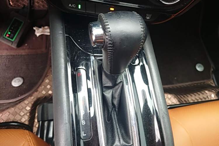 Used Honda Vezel 2017 1.5L CVT 2WD Comfort Model Gear Lever