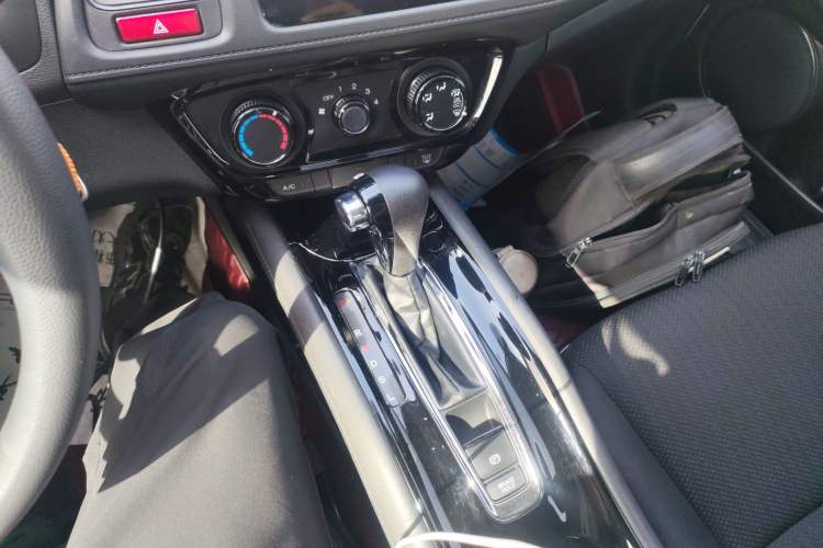 Used Honda Vezel 2017 1.5L CVT 2WD Comfort Model Gear Lever