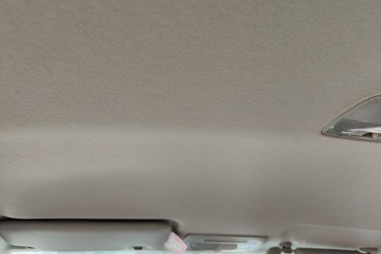 Used Honda Vezel 2017 1.5L CVT 2WD Comfort Model Headliner