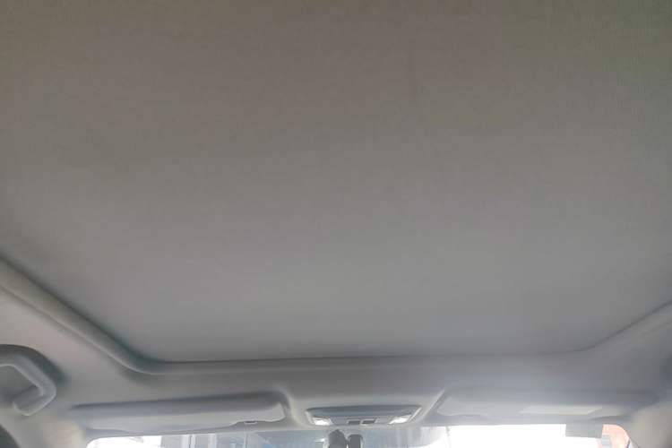 Used Honda Vezel 2017 1.8L CVT Front-Wheel Drive Pioneer Edition Headliner