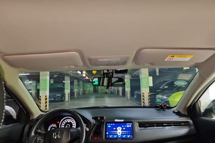Used Honda Vezel 2017 1.5L CVT 2WD Comfort Model Headliner