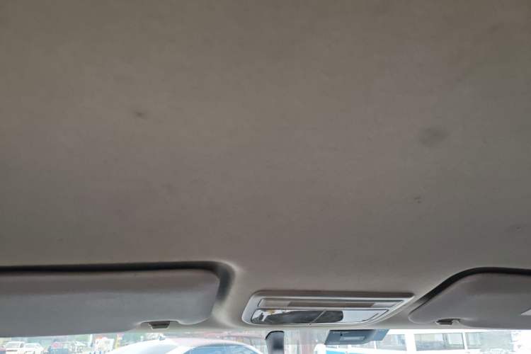Used Honda Vezel 2017 1.5L CVT 2WD Comfort Model Headliner