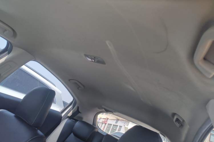 Used Honda Vezel 2017 1.5L CVT 2WD Comfort Model Headliner