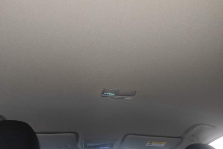 Used Honda Vezel 2017 1.5L CVT 2WD Comfort Model Headliner