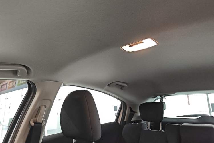 Used Honda Vezel 2017 1.5L CVT 2WD Comfort Model Headliner