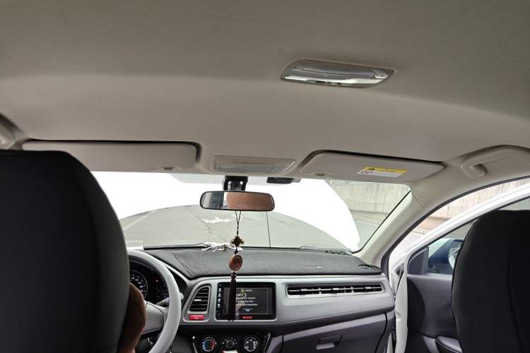 Used Honda Vezel 2017 1.5L CVT 2WD Comfort Model Headliner