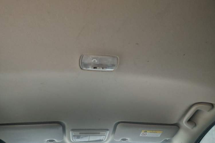 Used Honda Vezel 2017 1.5L CVT 2WD Comfort Model Headliner