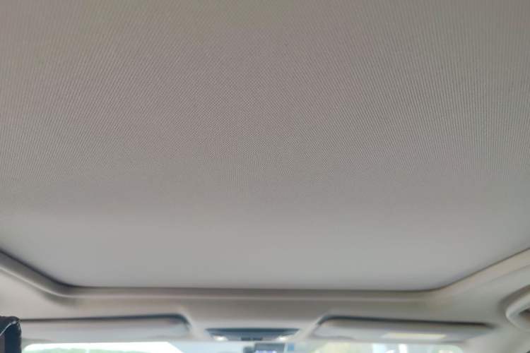 Used Honda Vezel 2017 1.8L CVT Front-Wheel Drive Pioneer Edition Headliner