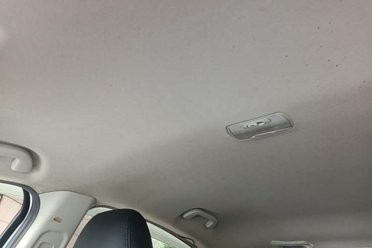 Used Honda Vezel 2017 1.5L CVT 2WD Comfort Model Headliner